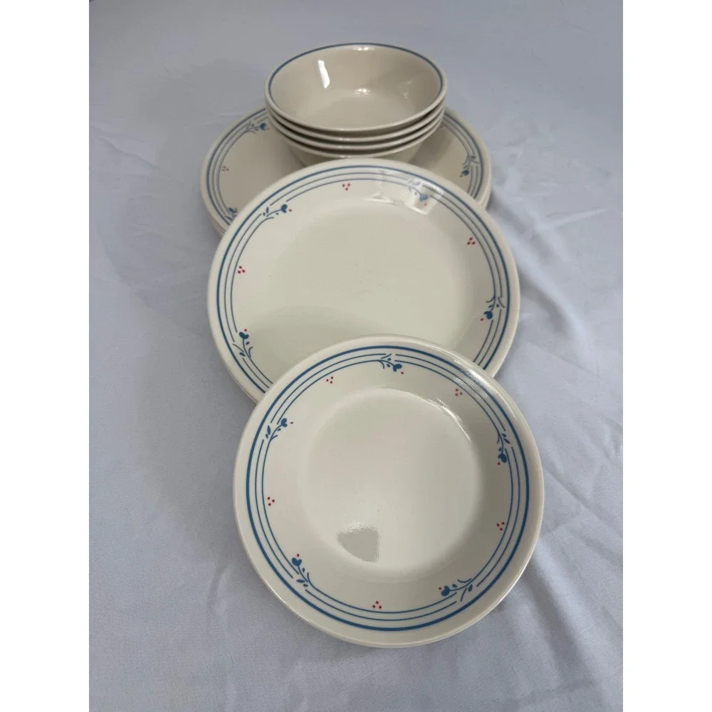 Corelle Corning Country Cornflower Blue Dinnerware Set Plates Bowls Vintage USA